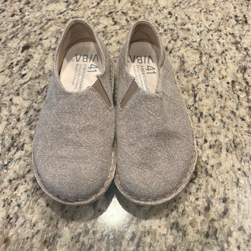 Like new Vibae slip ons made in Portugal. Ergonomic with a form fitting footbed